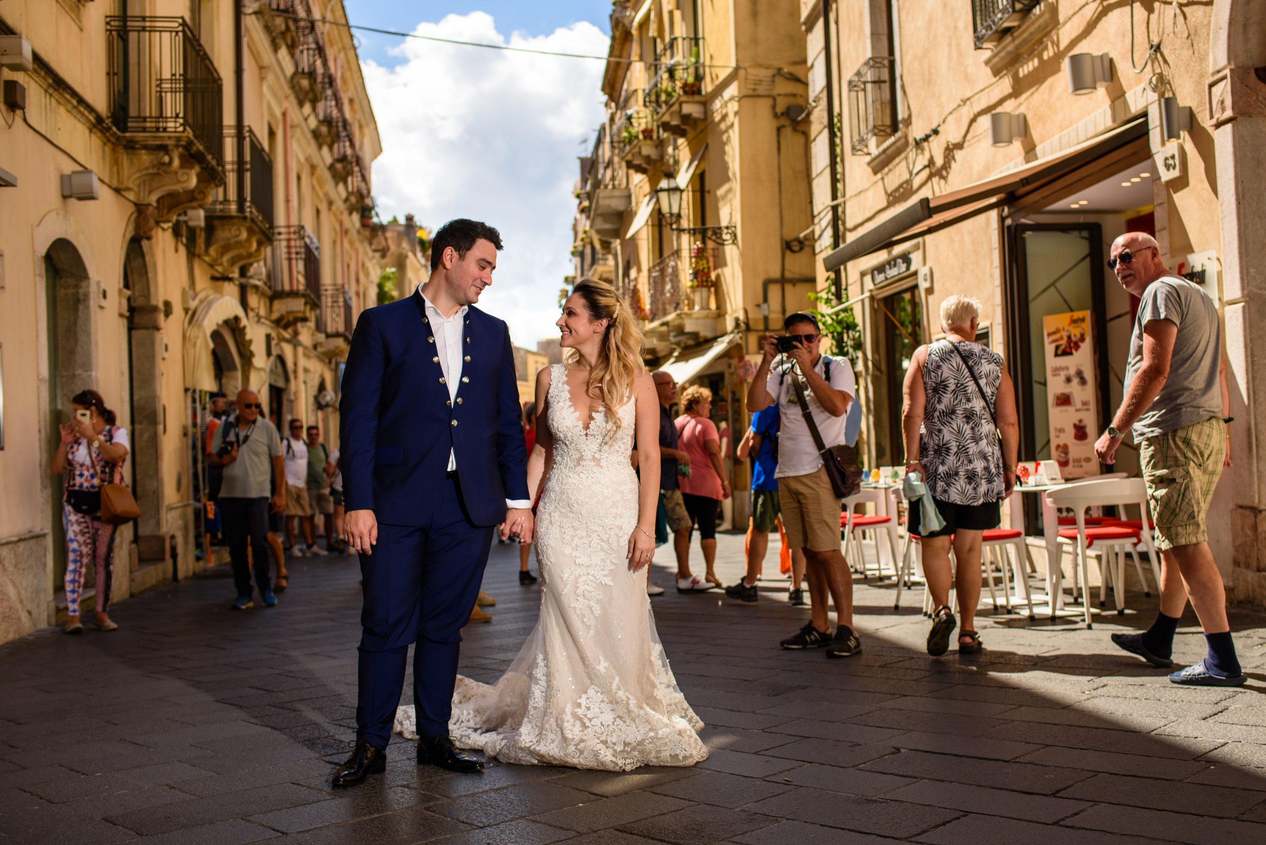 Sedinta Foto Trash the Dress in Taormina, Italia - FotoTime