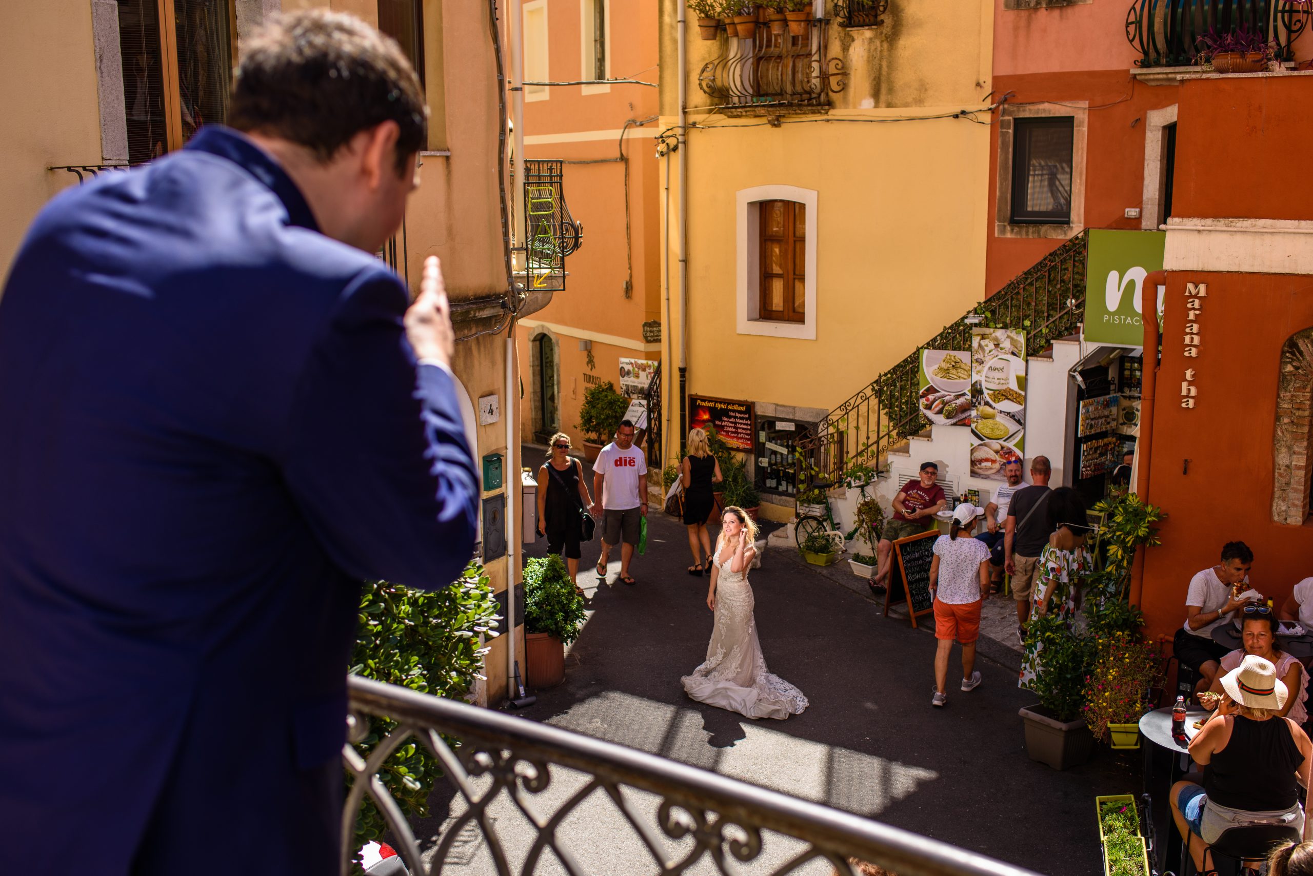 Sedinta Foto Trash the Dress in Taormina, Italia - FotoTime