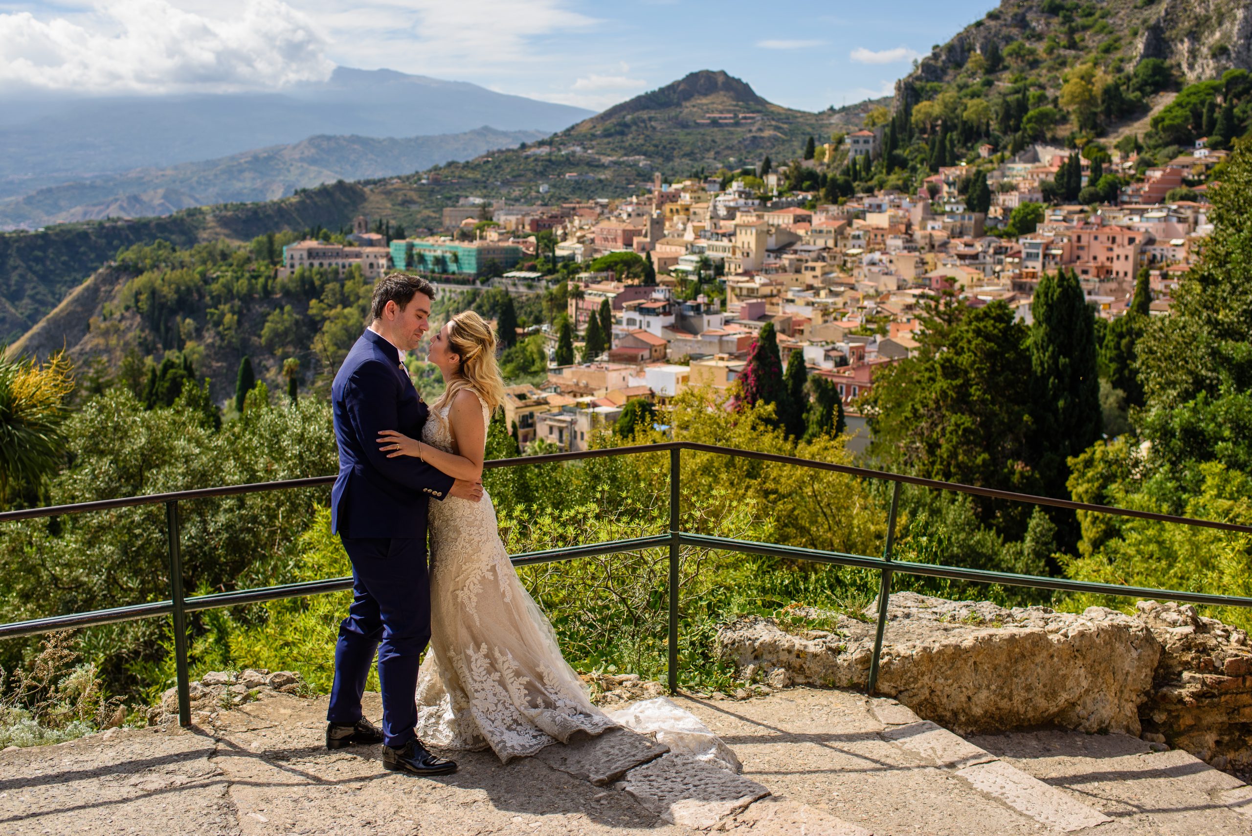 Sedinta Foto Trash the Dress in Taormina, Italia - FotoTime