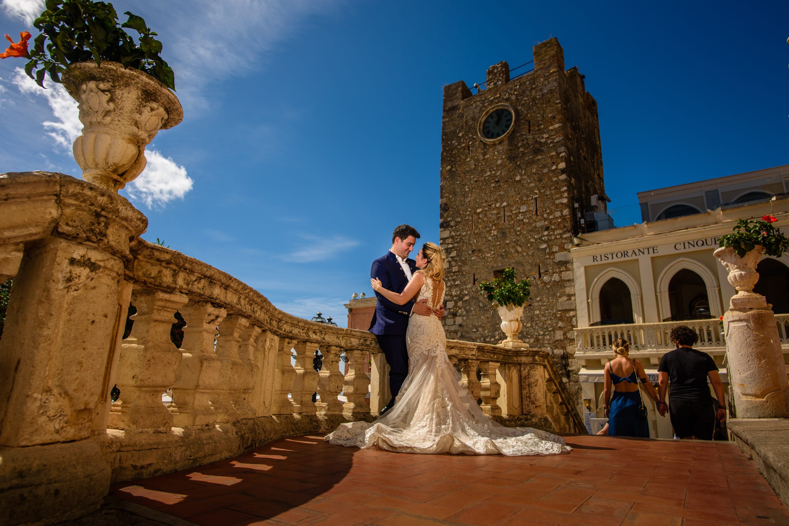 Sedinta Foto Trash the Dress in Taormina, Italia - FotoTime