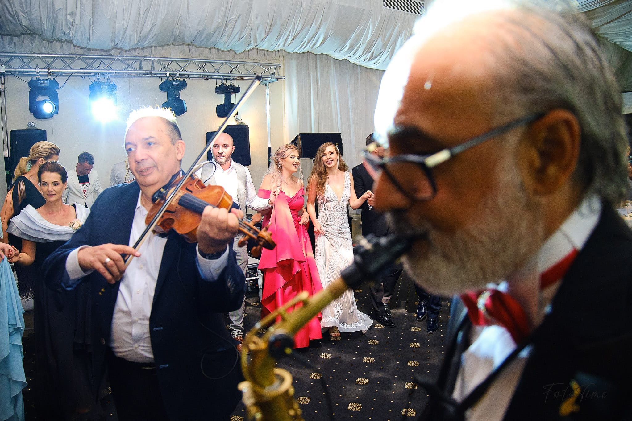 Fotografii Petrecere Nunta Bucuresti - FotoTime