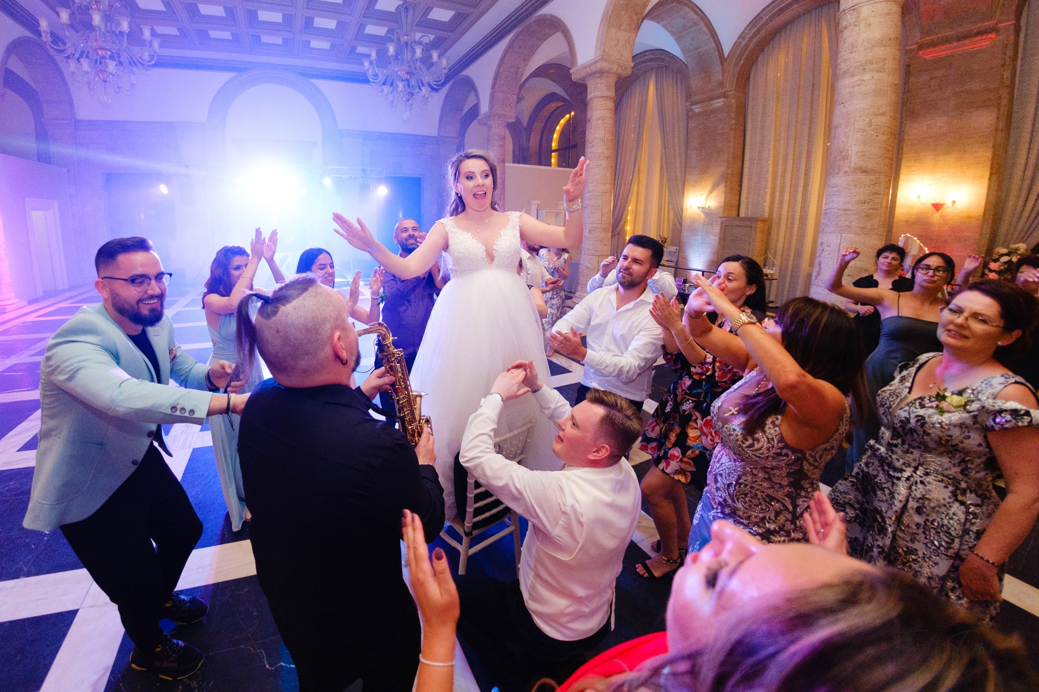 Fotografii Nunta Royal Hall Bucuresti - FotoTime