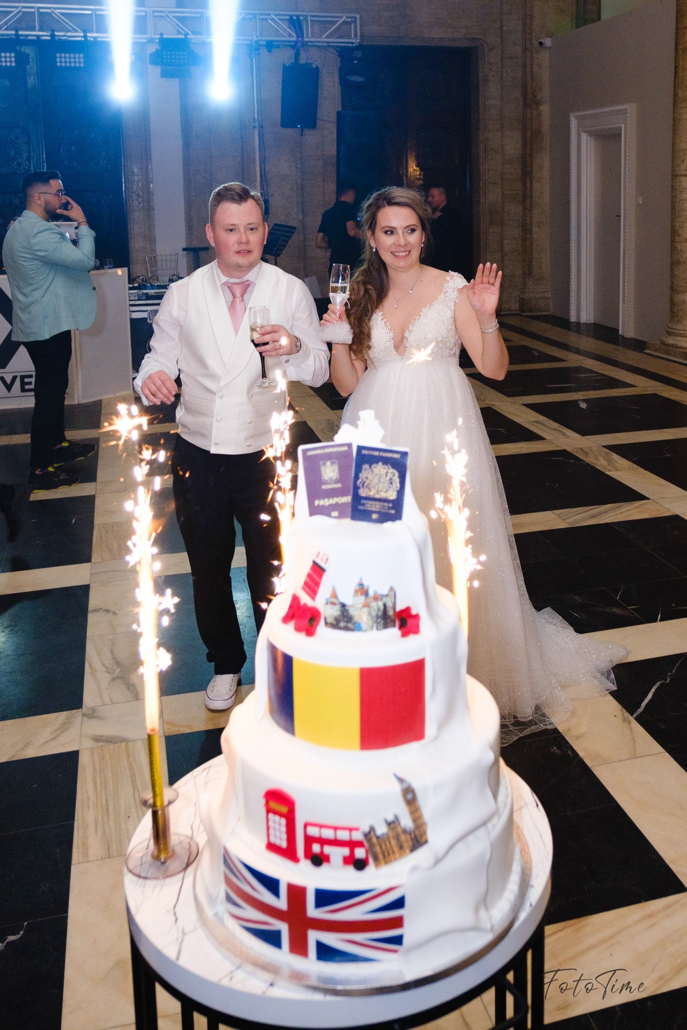 Fotografii Nunta Royal Hall Bucuresti - FotoTime