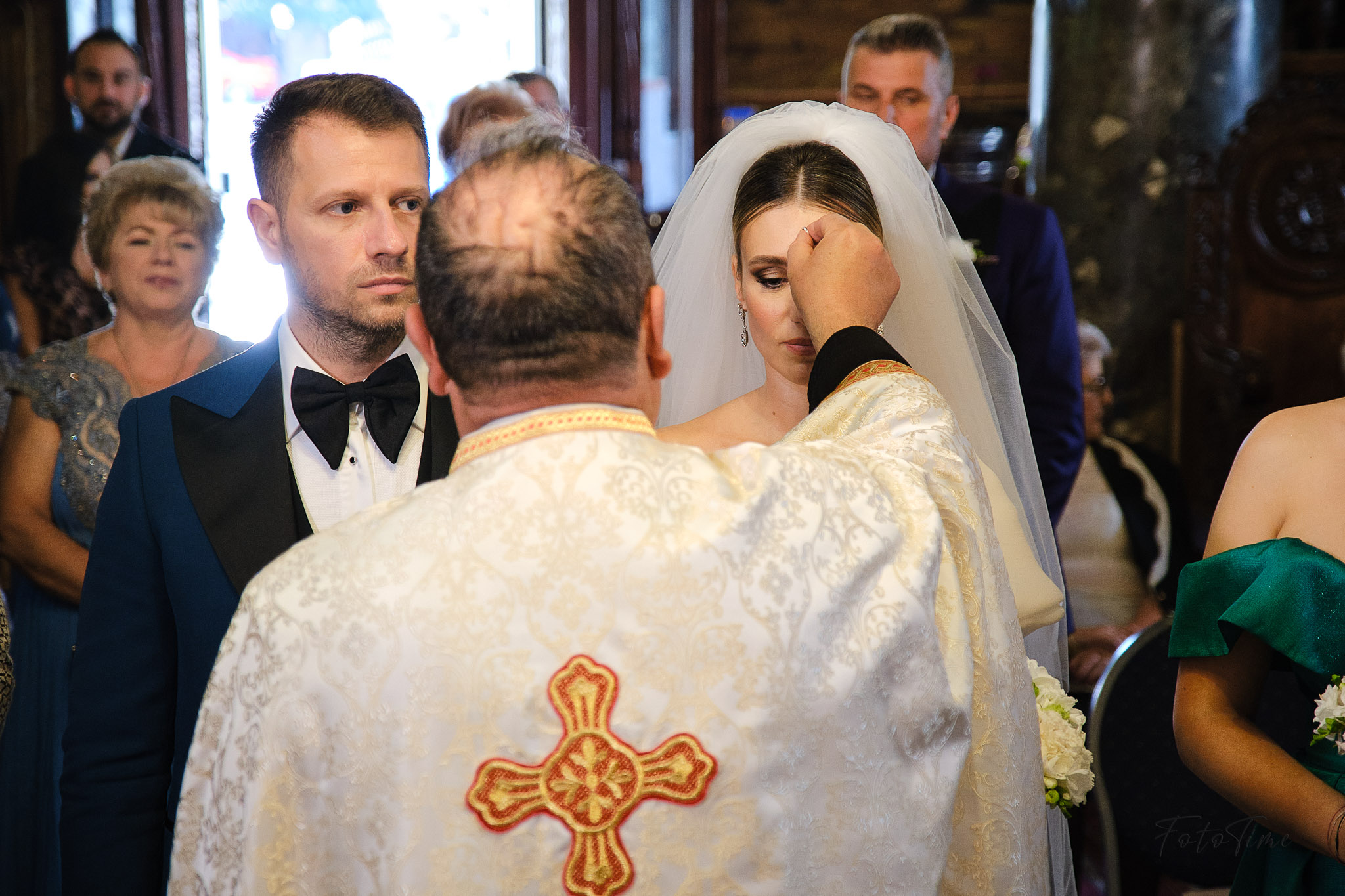 Fotografii Nunta Bucuresti - Cununie religioasa - FotoTime