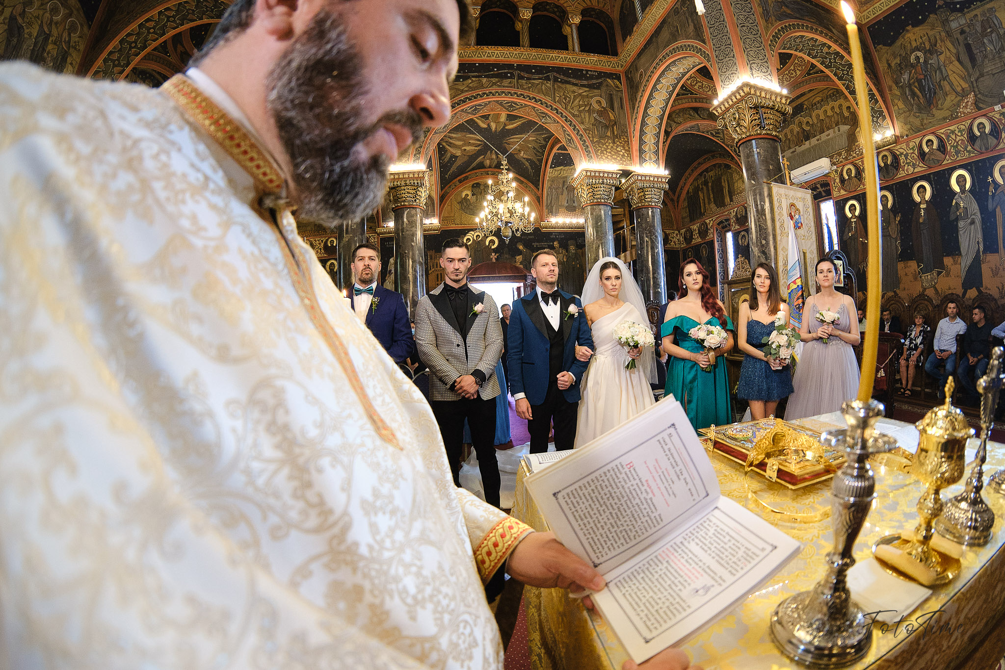 Fotografii Nunta Bucuresti - Cununie religioasa - FotoTime