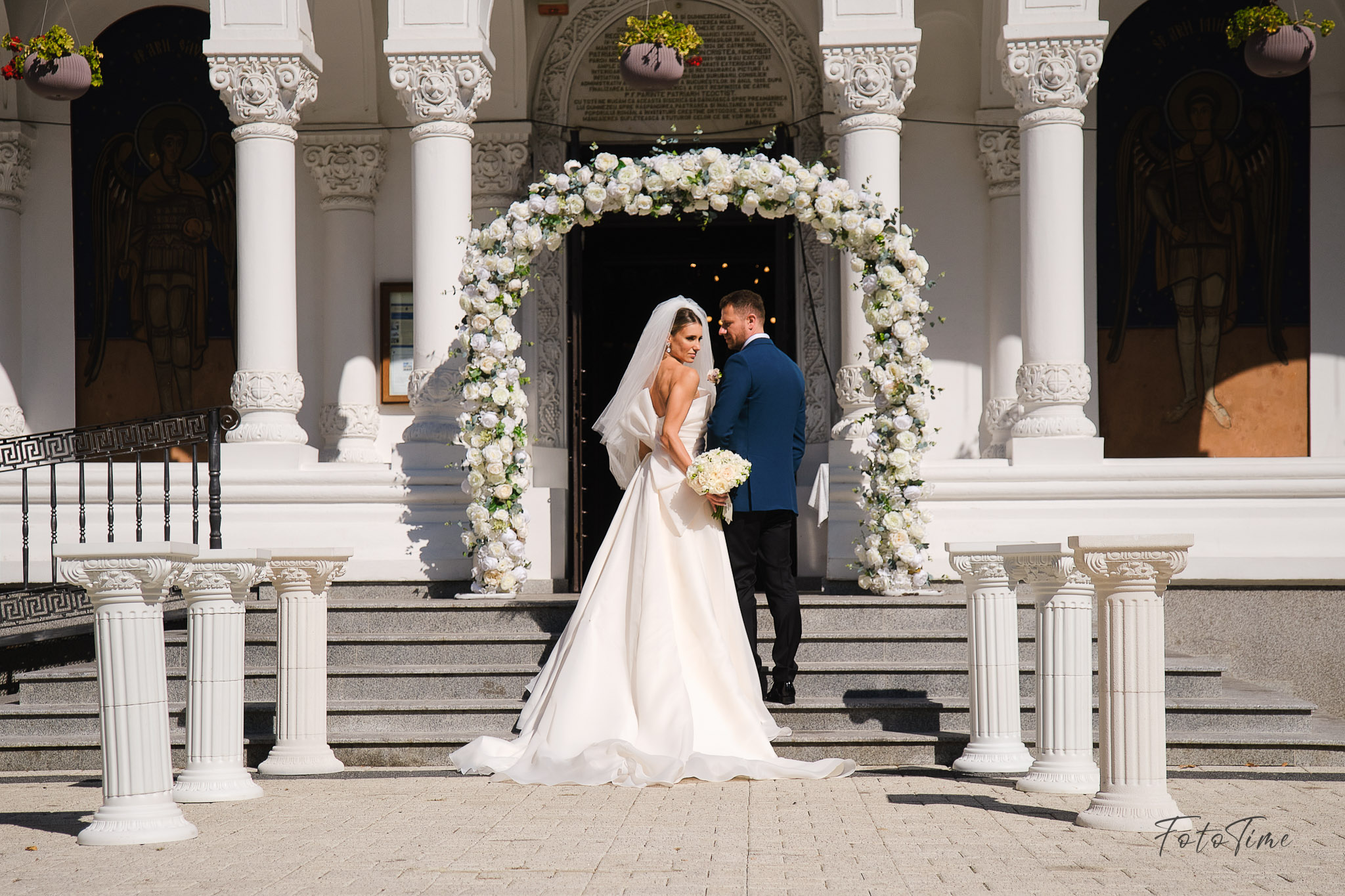 Sedinta foto in ziua nuntii cu miri la Bokka Buftea - FotoTime