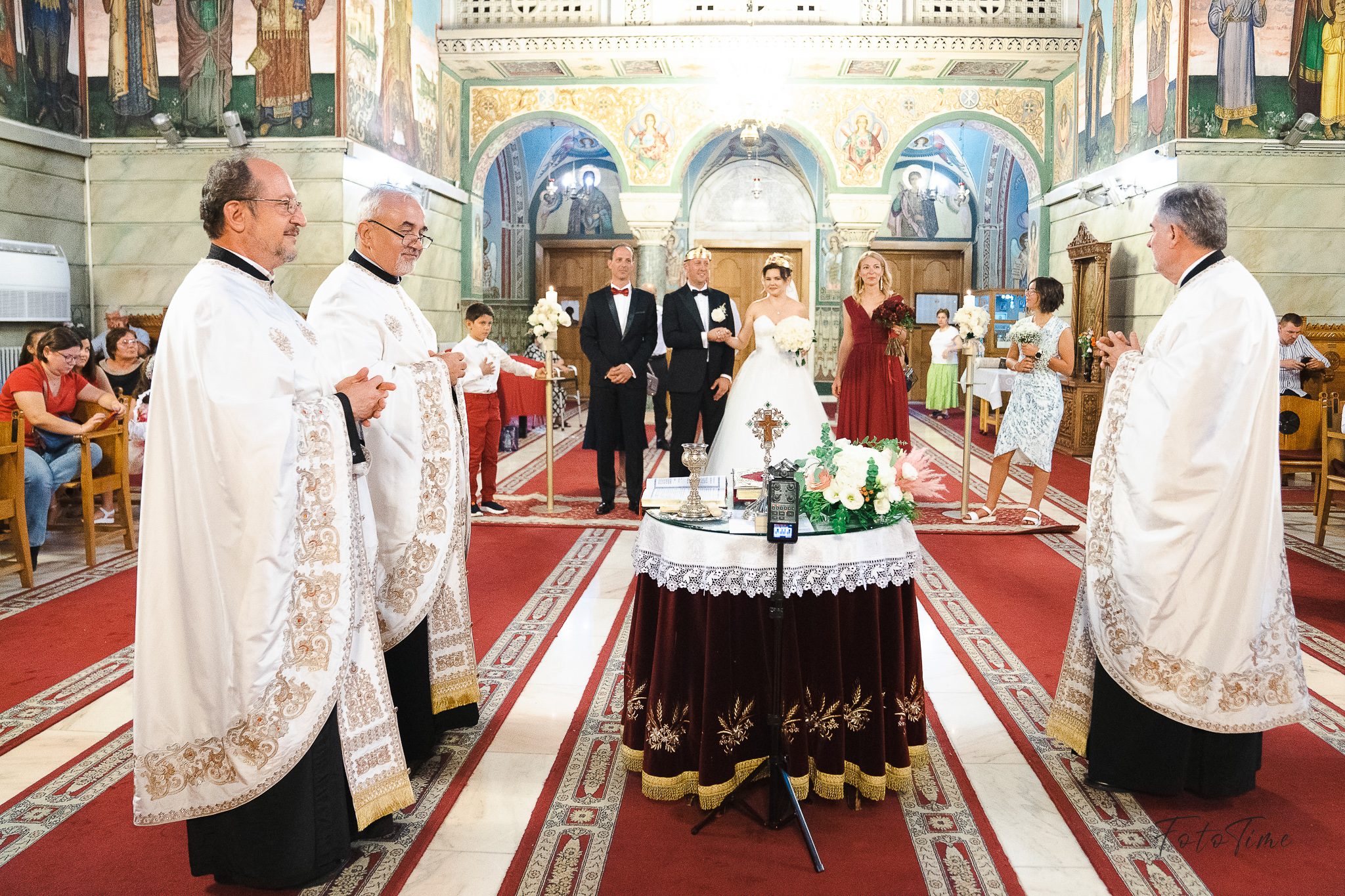 Fotografii nunta la Sfantul Elefterie Bucuresti - FotoTime