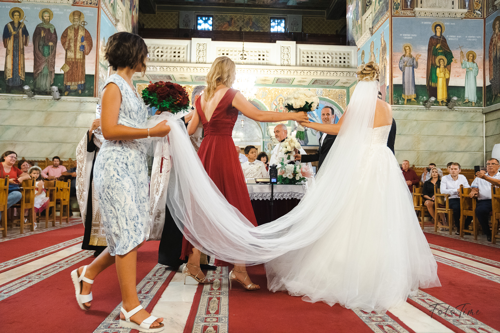 Fotografii nunta la Biserica Sfantul Elefterie Bucuresti - FotoTime