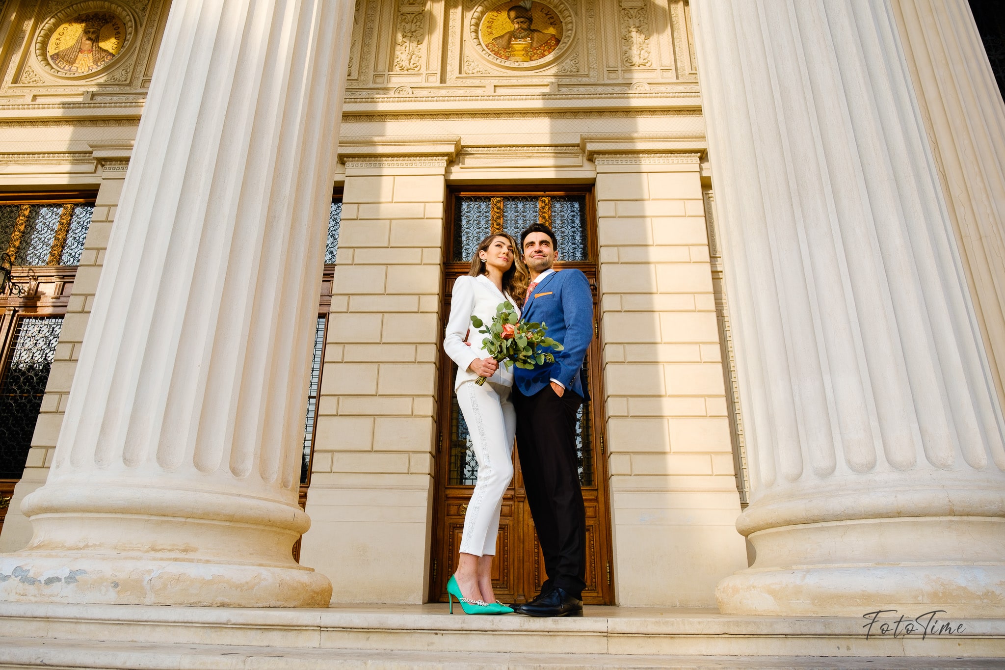 Sedinta foto Save the Date la Ateneul Roman Bucuresti - FotoTime