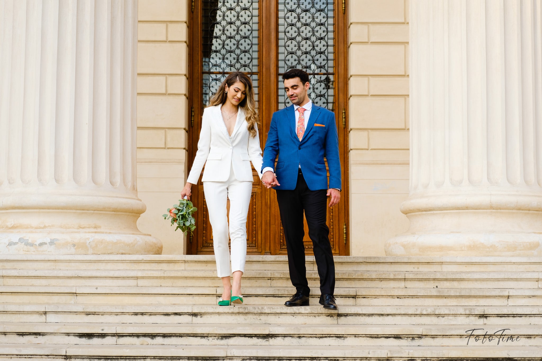 Sedinta foto Save the Date la Ateneul Roman Bucuresti - FotoTime