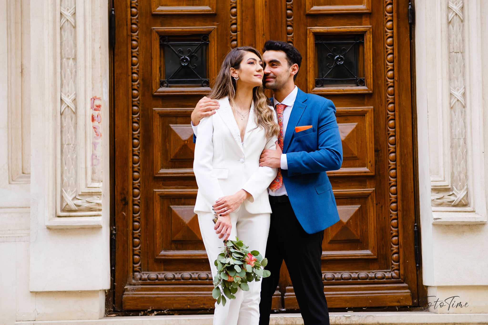 Sedinta foto Save the Date la Ateneul Roman Bucuresti - FotoTime