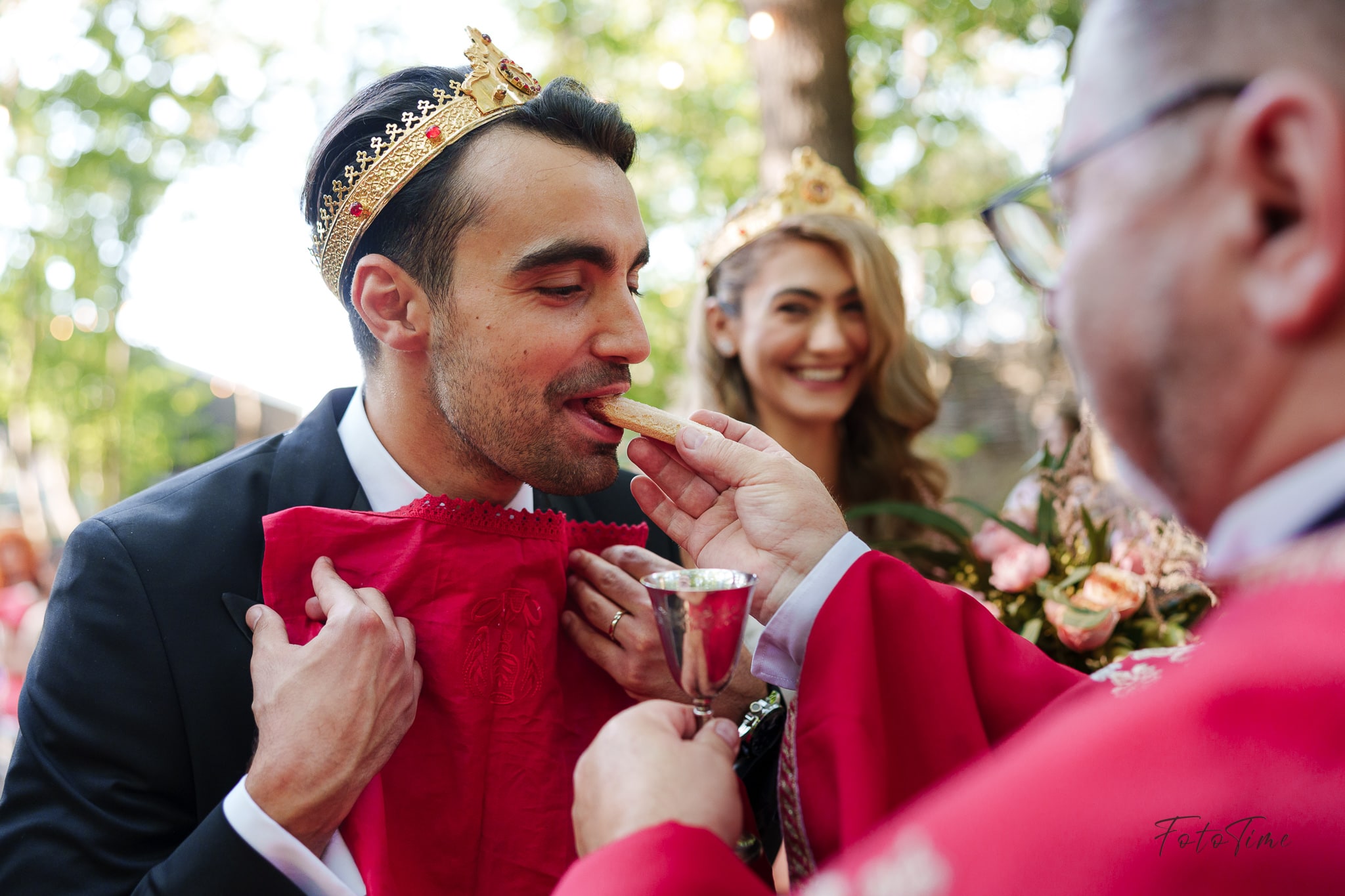 Cununie religioasa in aer liber la Padurile Regale - FotoTime