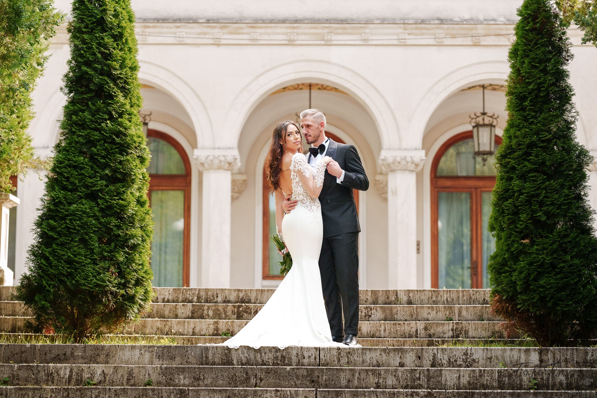 Sedință foto “Trash the Dress” la Palatul Snagov cu Fototime - Fotograf de Nuntă