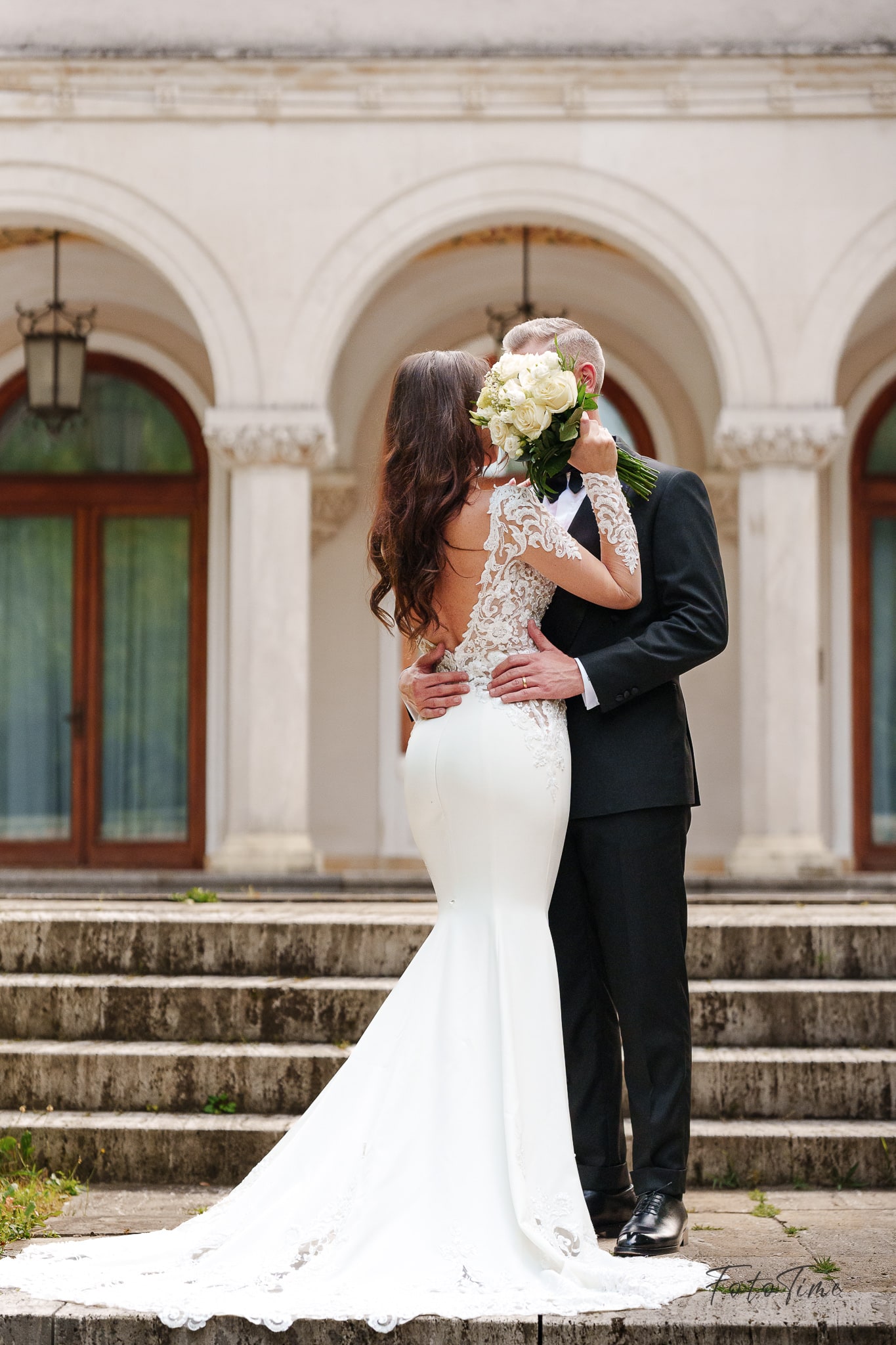 Sedință foto “Trash the Dress” la Palatul Snagov cu Fototime - Fotograf de Nuntă