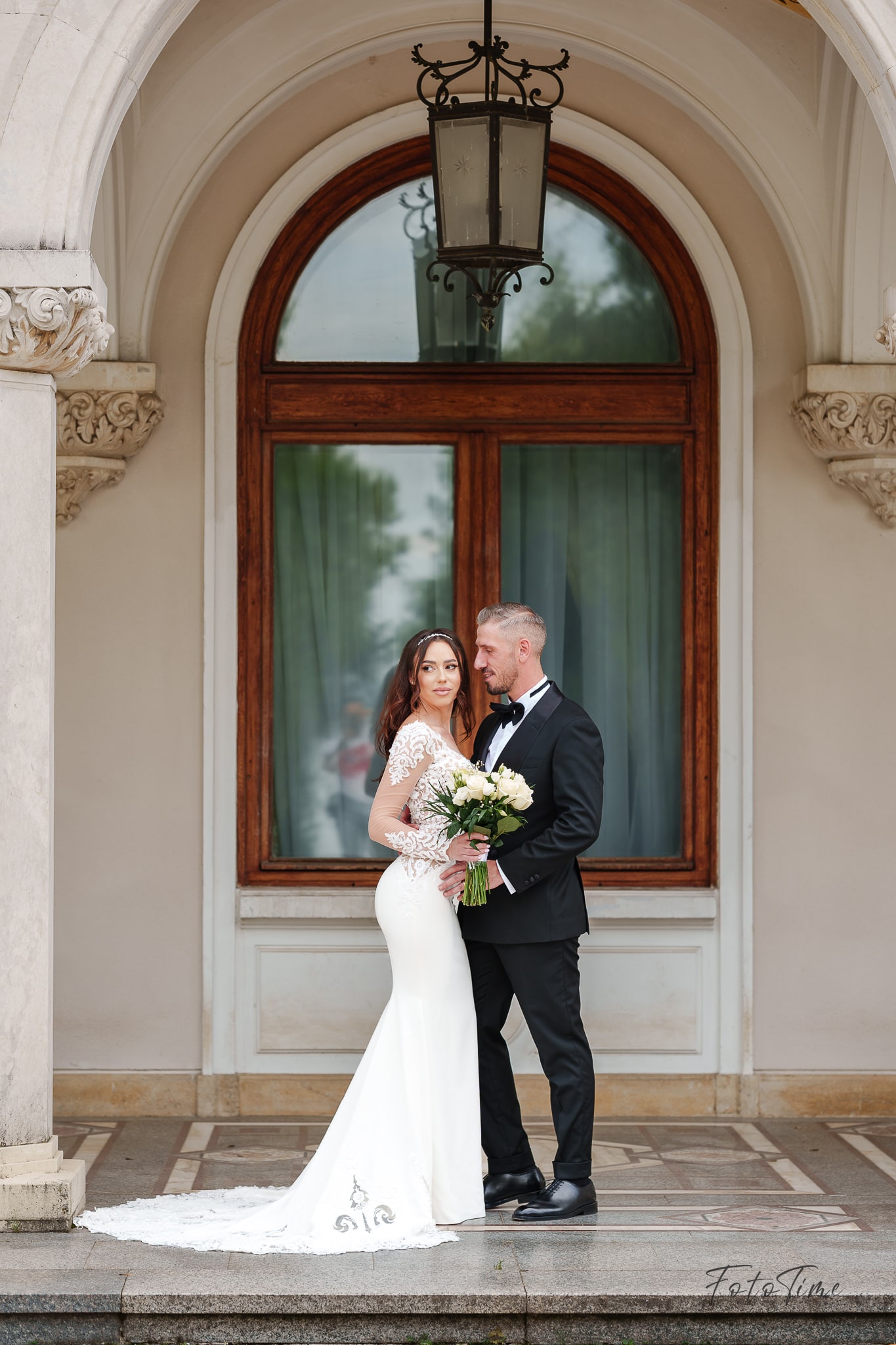 Sedință foto “Trash the Dress” la Palatul Snagov cu Fototime - Fotograf de Nuntă