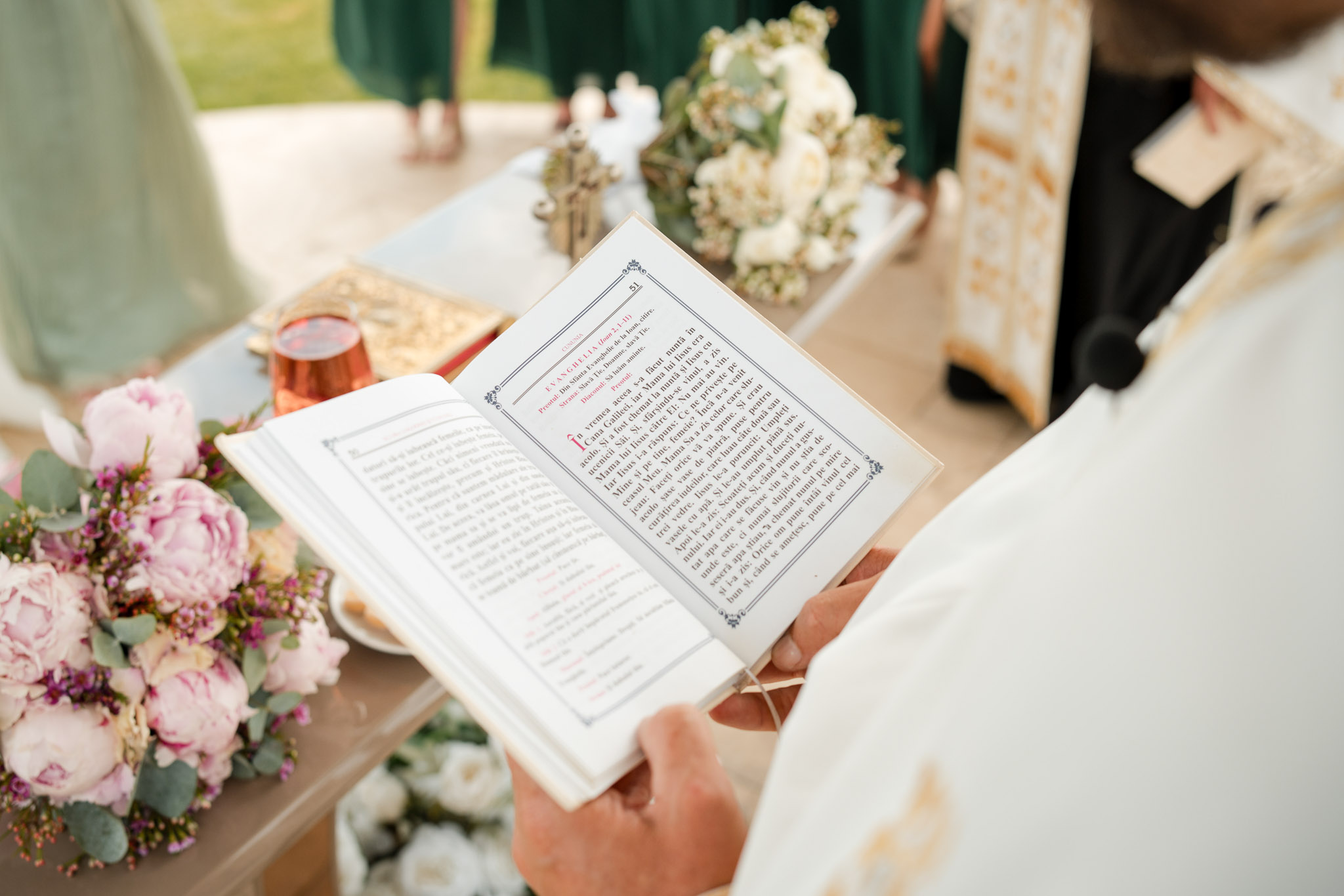 Fotografii de la cununia religioasă în aer liber la Moon Events – realizate de FotoTime