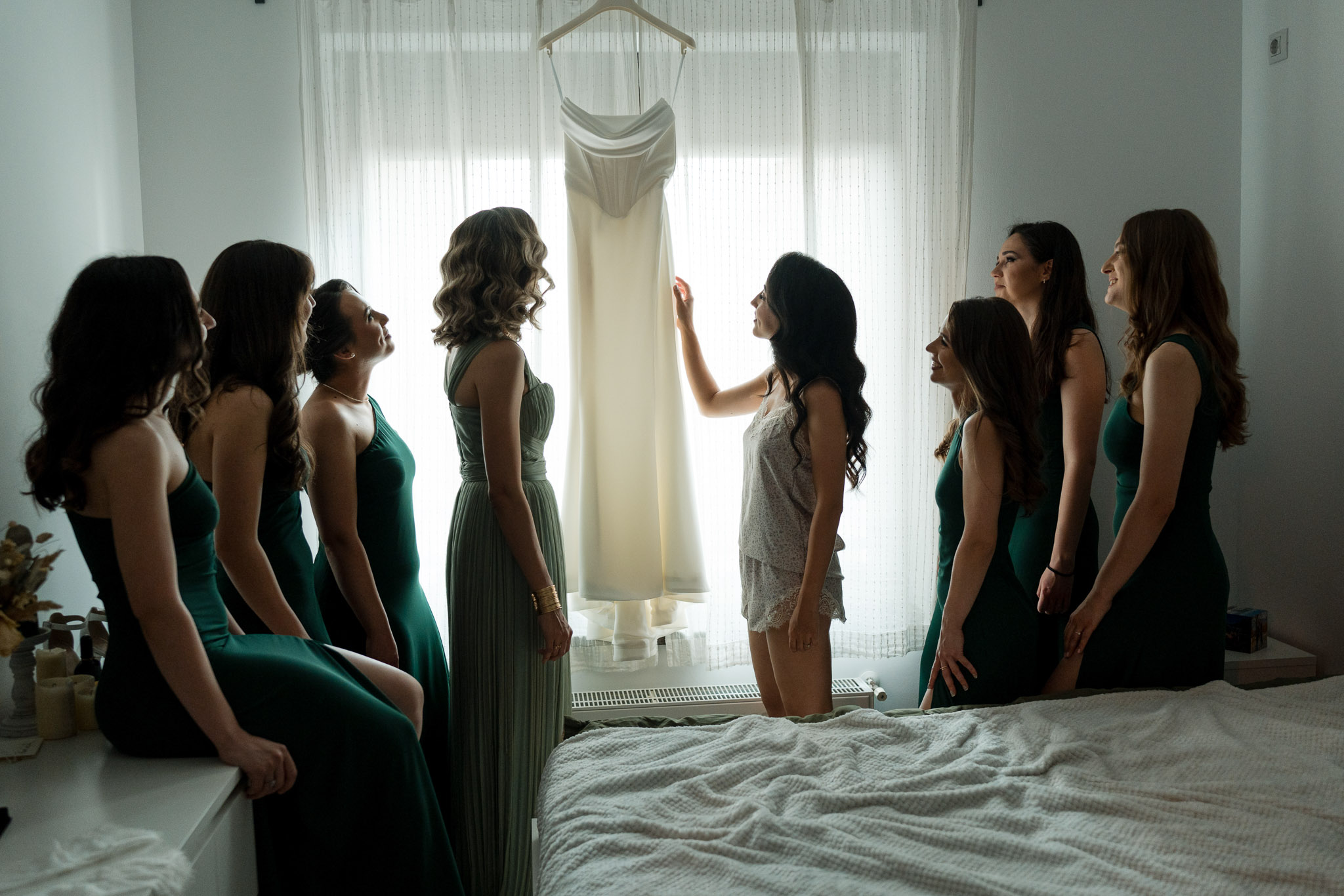 Fotografii nunta Moon Events cu pregatirea miresei realizate de FotoTime