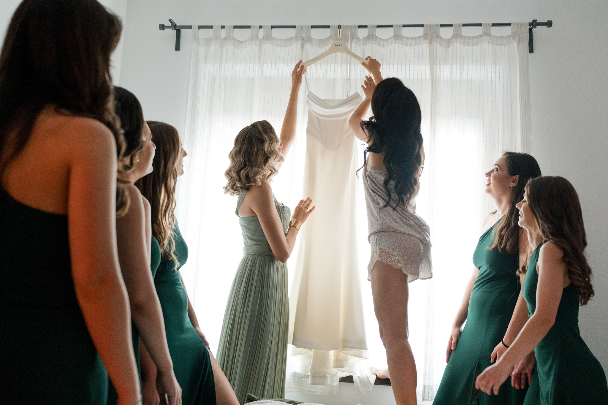 Fotografii nunta Moon Events cu pregatirea miresei realizate de FotoTime