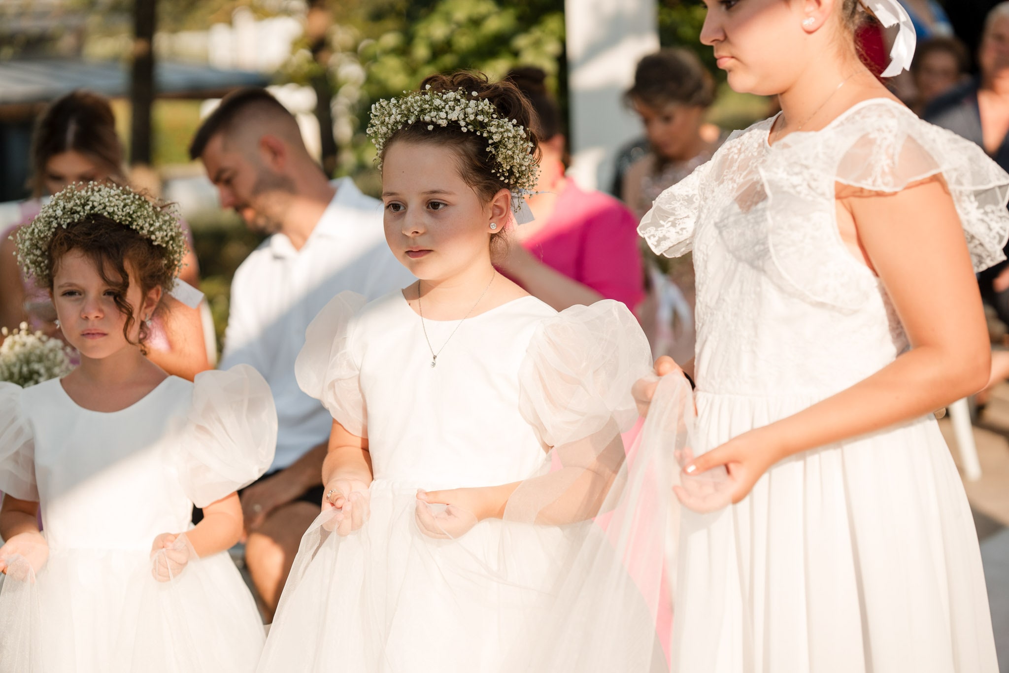 Fotograf nuntă Monato Event București – Momentul binecuvântării mirilor