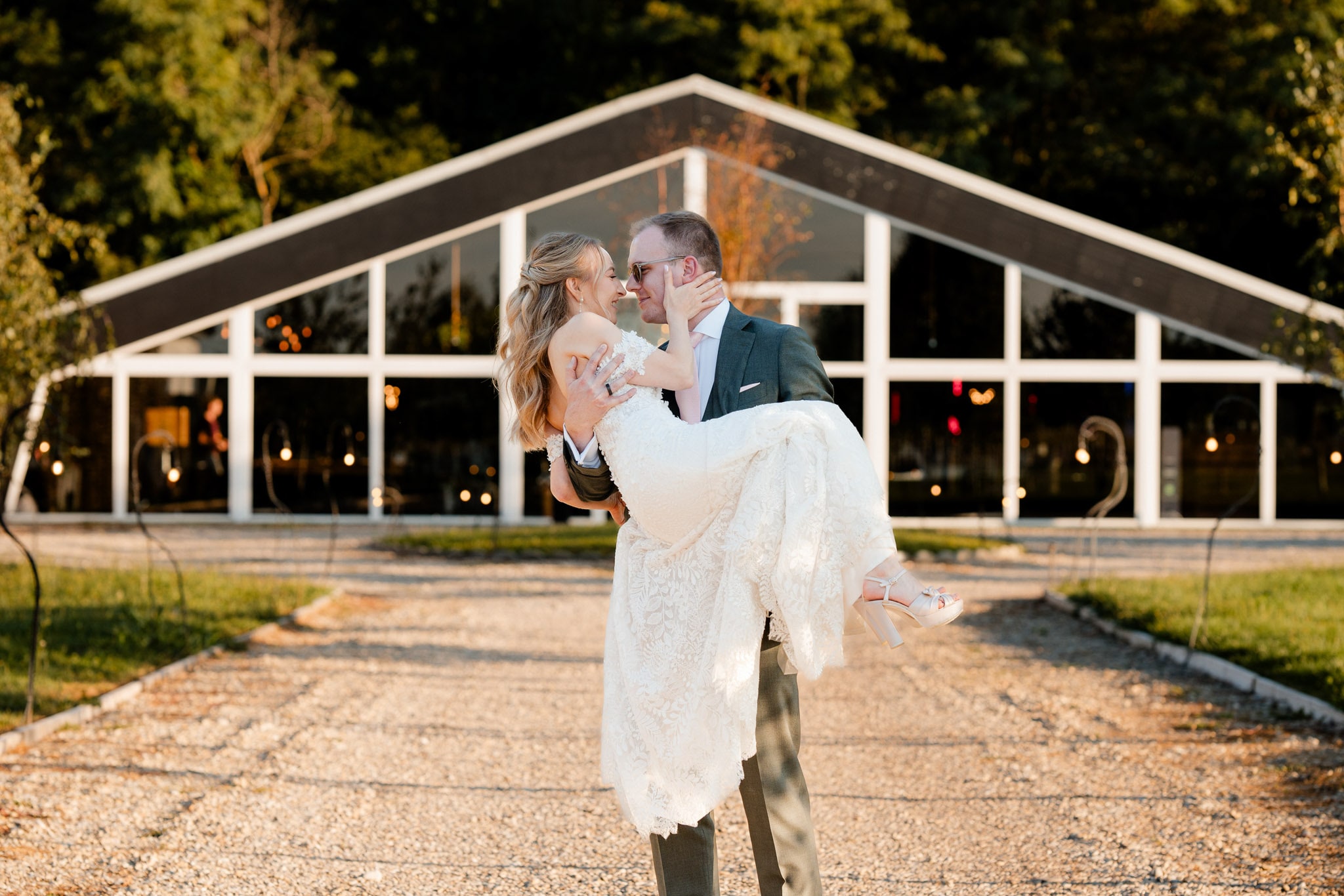 Fotografii Nunta la Padurile Regale cu Andreea si Jonathan realizate de FotoTime