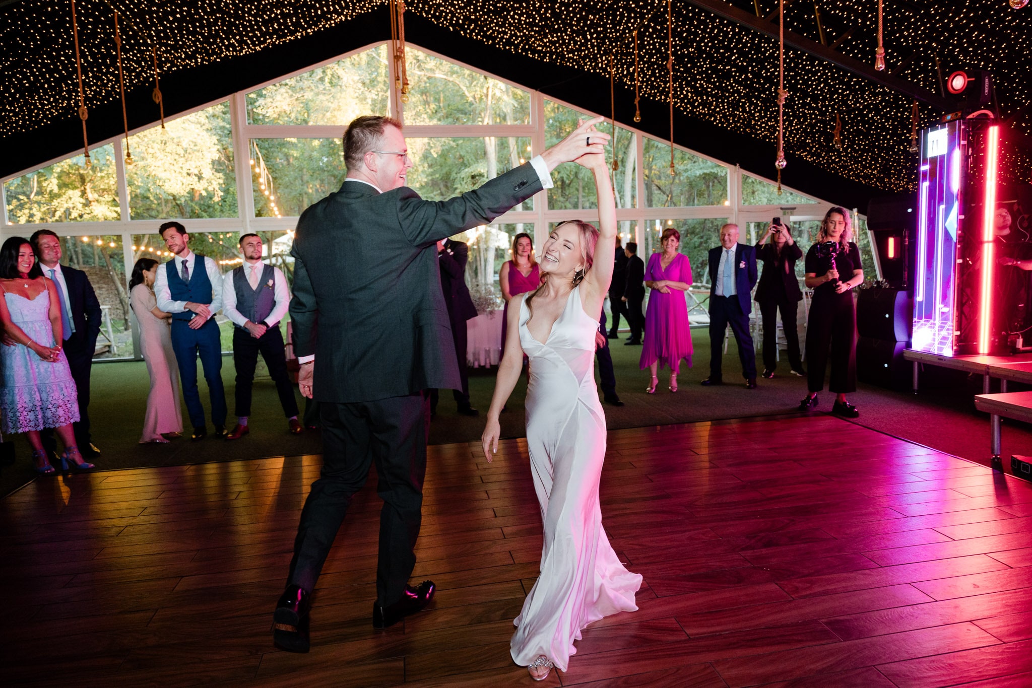 Petrecere de nunta la Padurile Regale cu Andreea si Jonathan , fotografii realizate de FotoTime