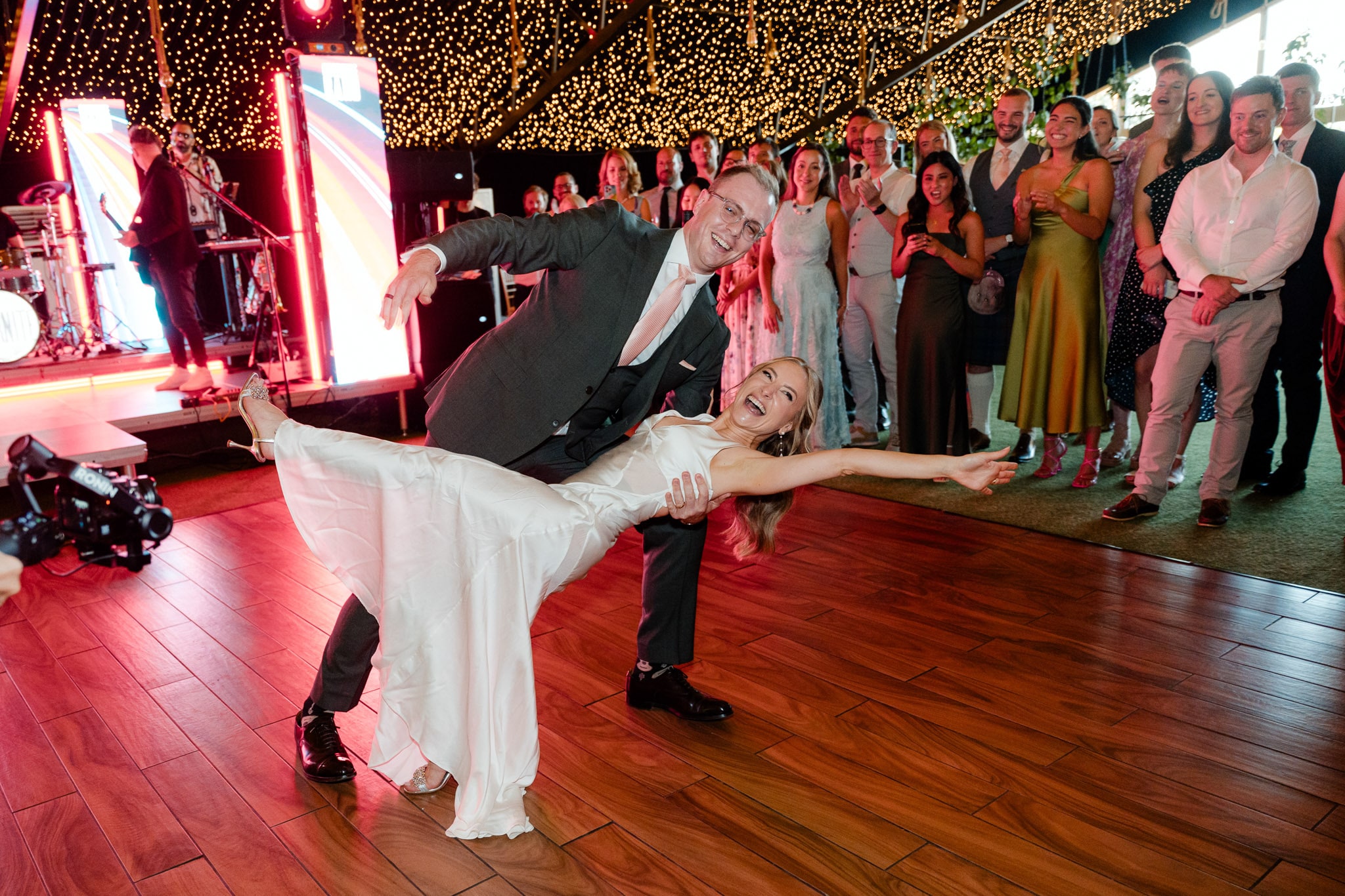Petrecere de nunta la Padurile Regale cu Andreea si Jonathan , fotografii realizate de FotoTime