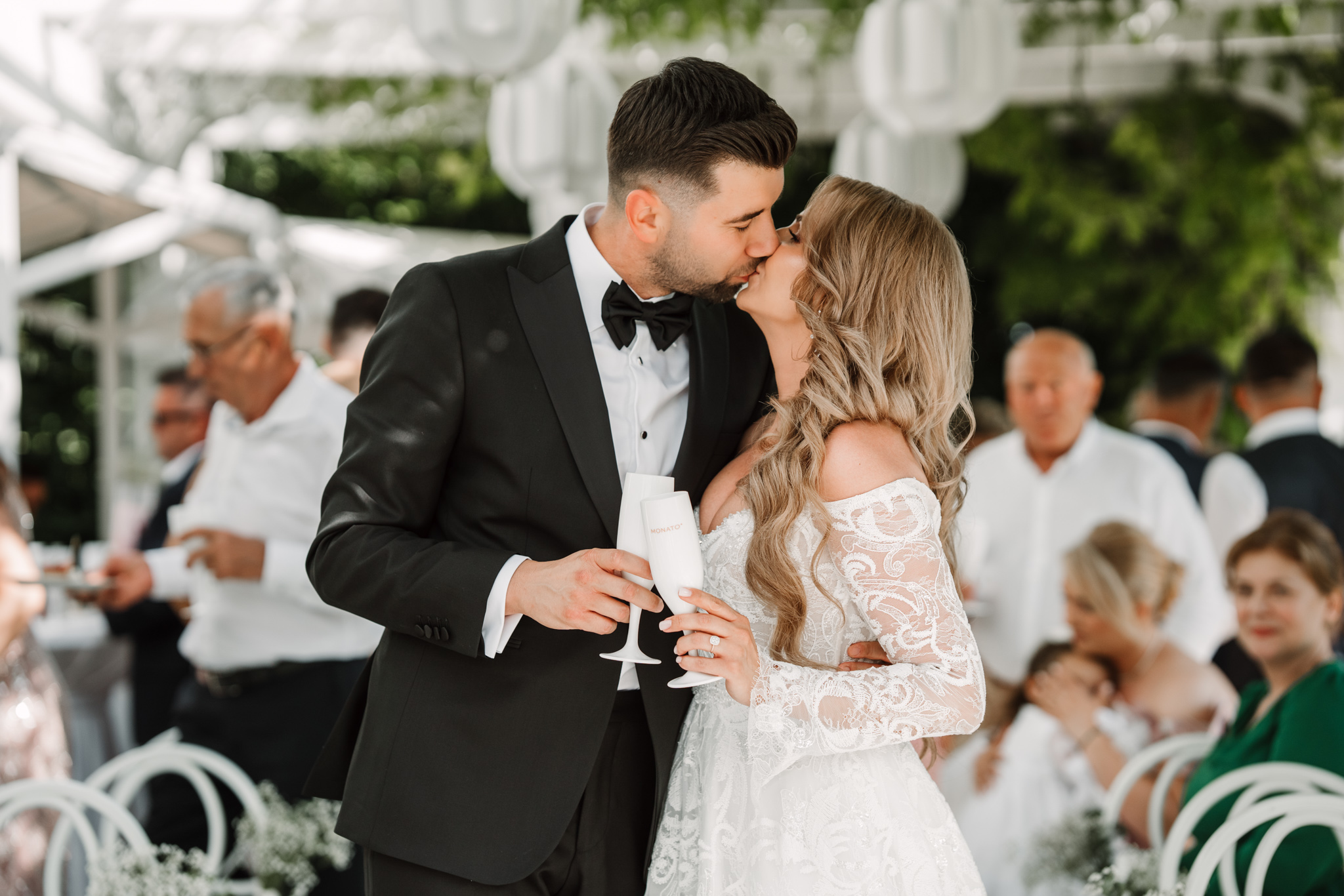 Nuntă Monato Events – Cununie civilă în grădină – Iulia & Andrei – FotoTime