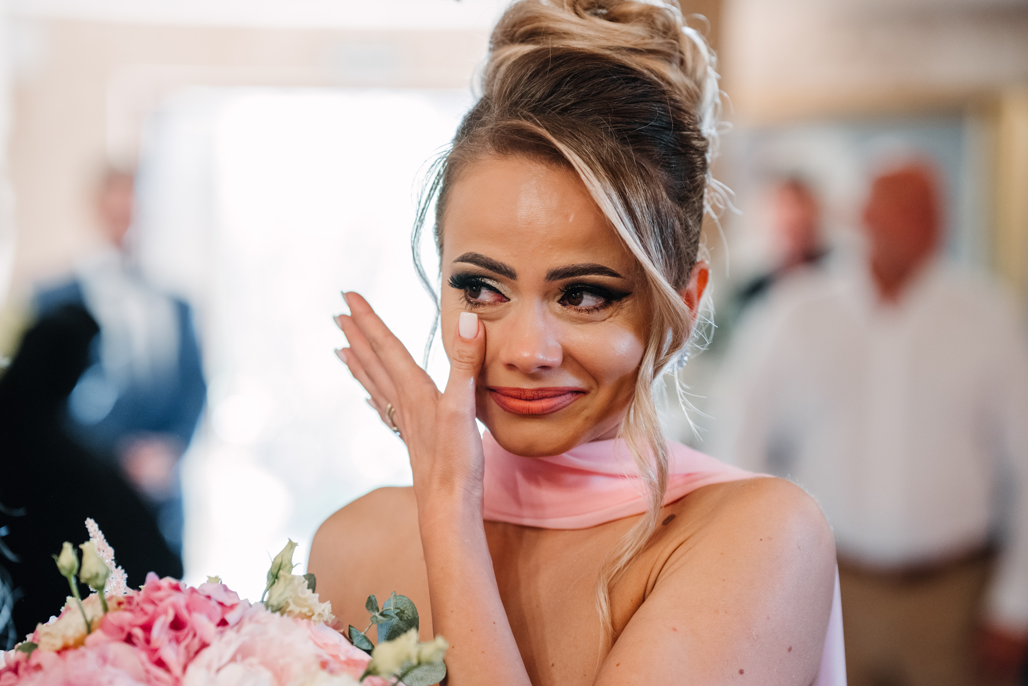Fotograf cununie religioasă la Mănăstirea Buna Vestire, lângă Monato Events, realizate de FotoTime