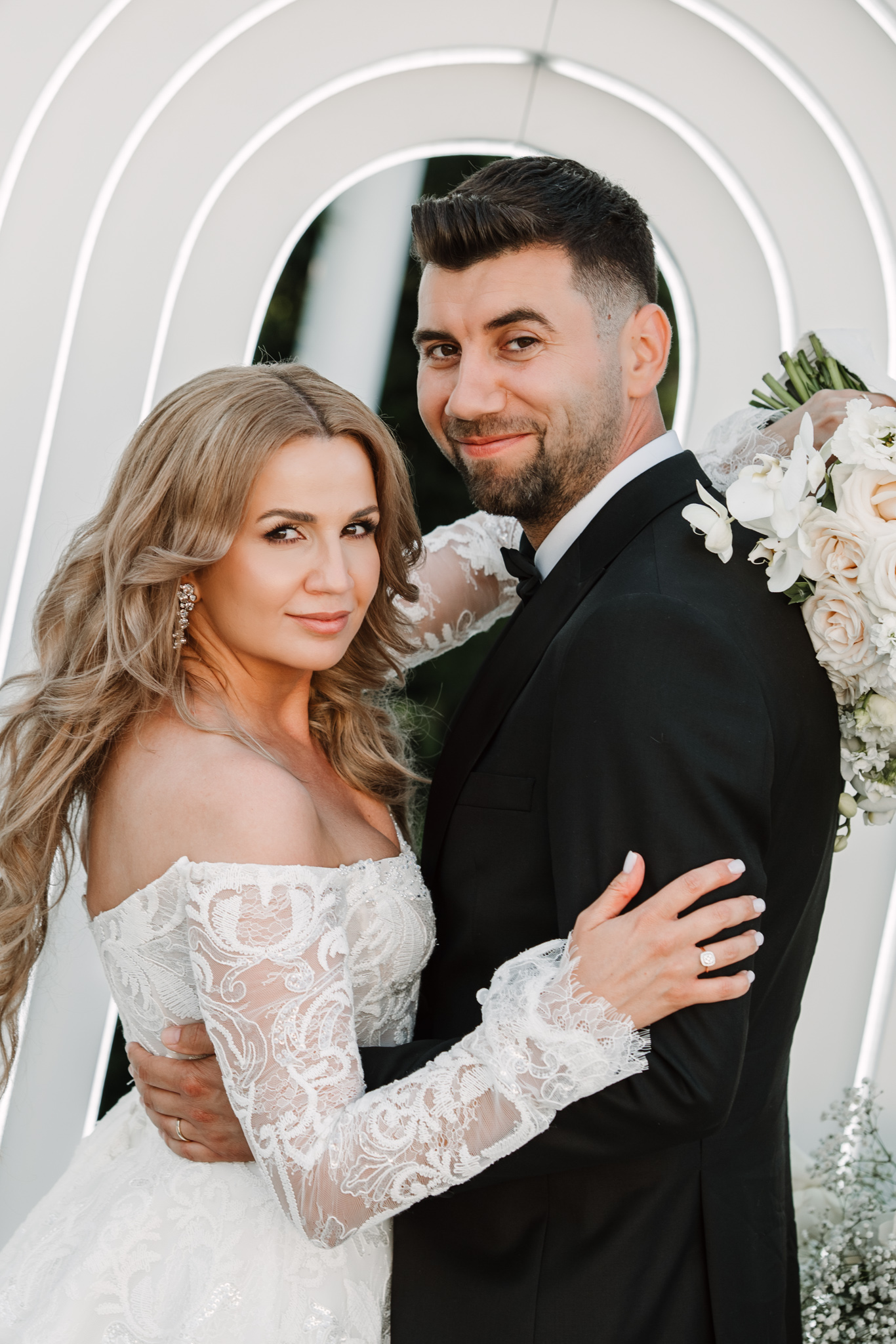Nuntă Monato Events – Momente romantice lângă piscină la Monato – FotoTime