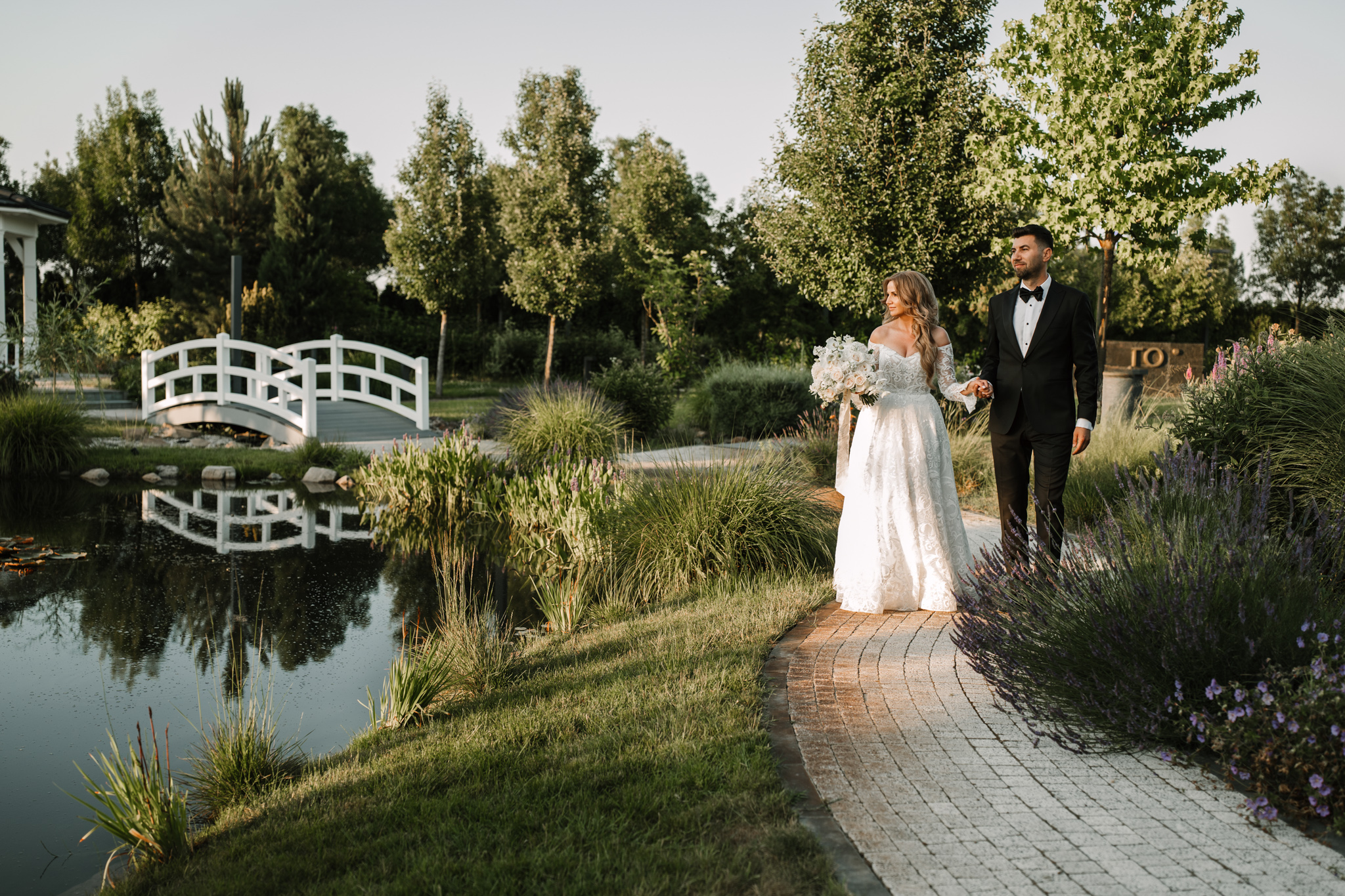 Nuntă Monato Events – Cadre creative prin grădinile Monato – FotoTime